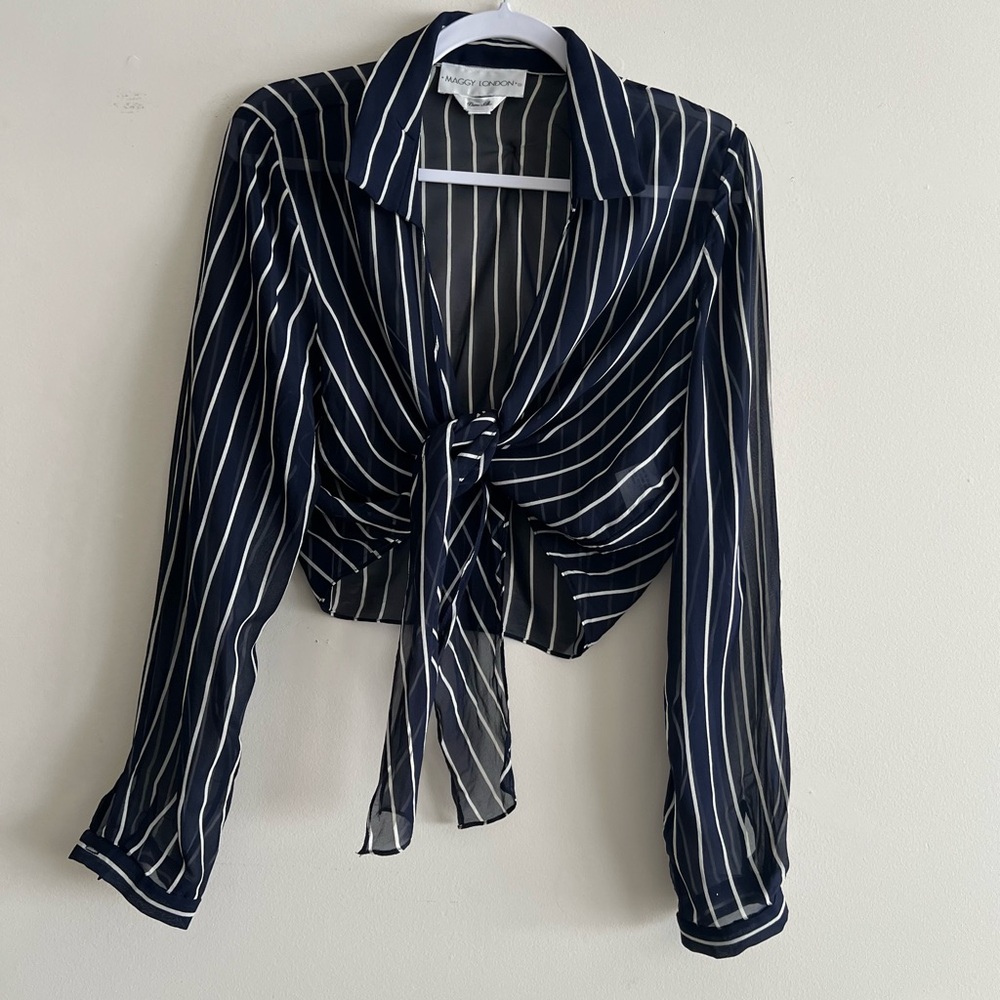 Maggy London see true shirt/blouse